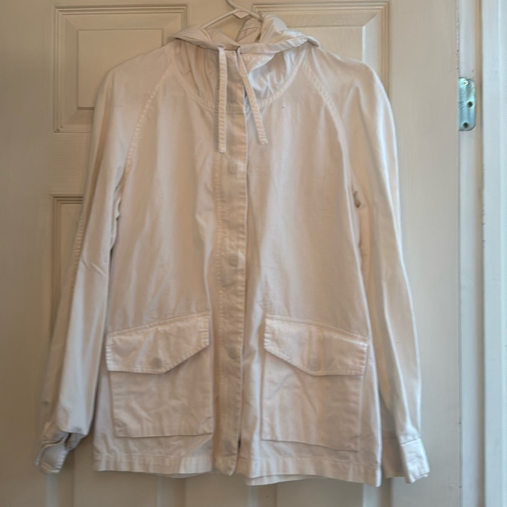 Gap jacket